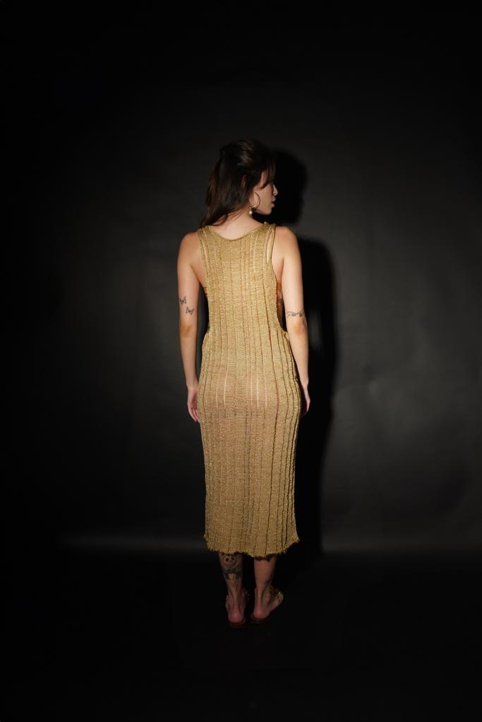 Vestido Drop Dourado em Crochê